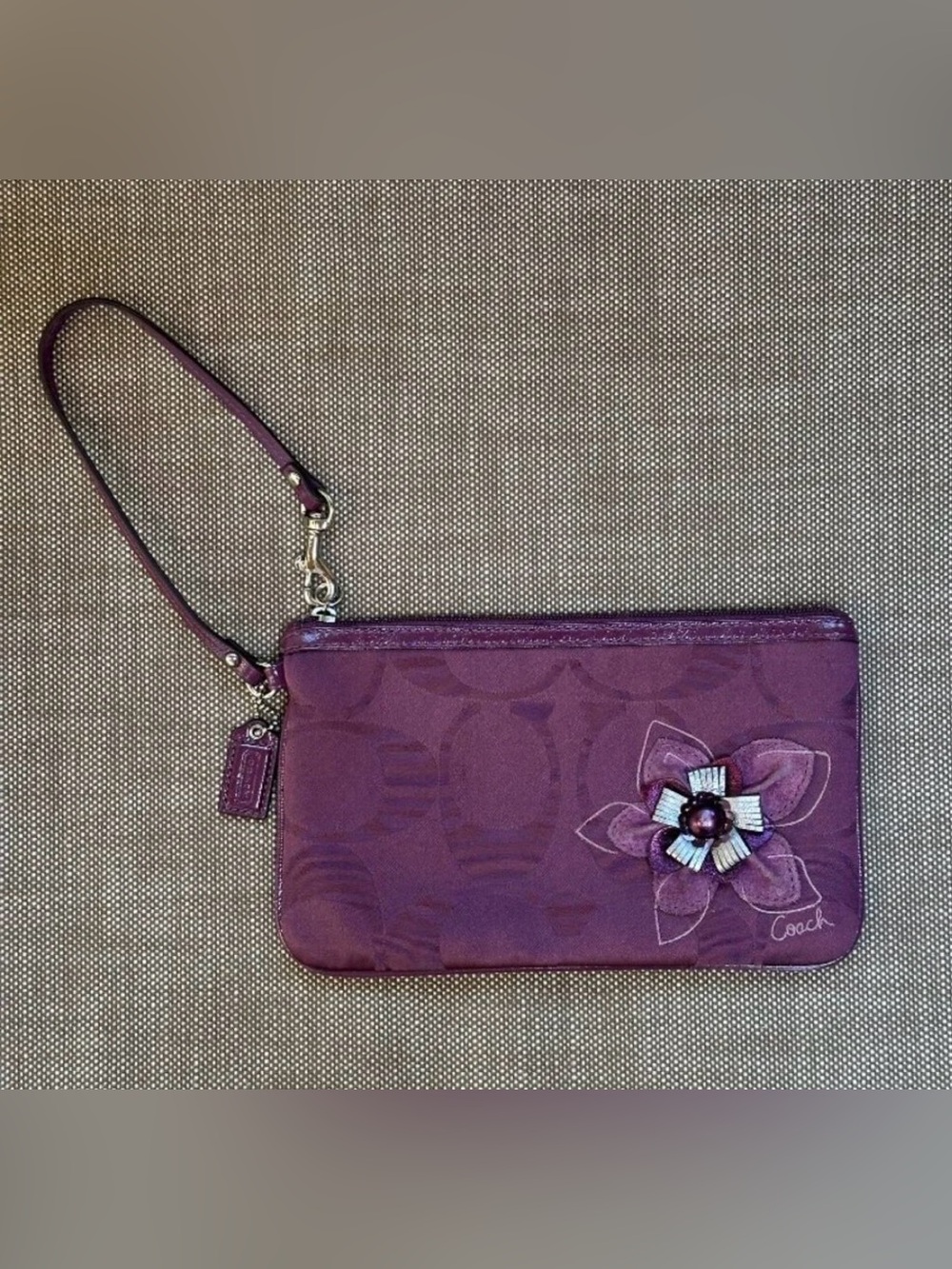 Vintage Y2K Coach Signature C Demi Baguette Bag Purple Plum Flower Applique 6371